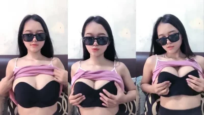 ABG Cantik Remas TT Bikin Seger