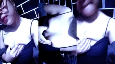 ABG Kacamta Montok Remas Tetek