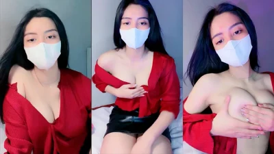 Hella Pink Jadi Host Primadona MangoLive