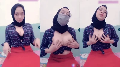 Hijab Kak Kiki Liveshow Remas Toketnya