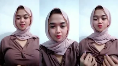 Hijaber Cantik Remas Tetek Godain Pascol
