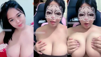 Kak Iva Mahasiswi Cakep Host DreamLive