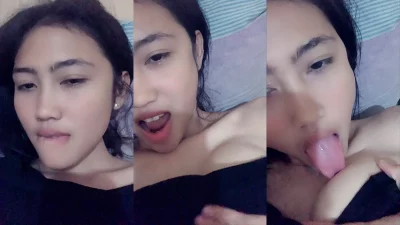 Live Host Cantik Melet Godain Pascol