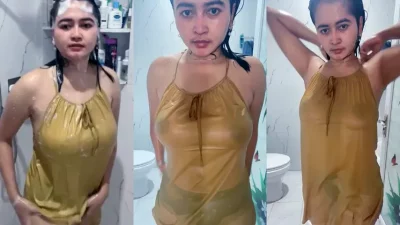 Mbak Presti Hastuti Selebgram Mandi Live